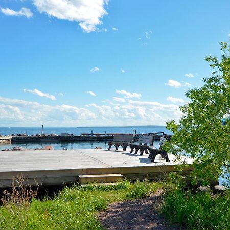 Beautiful Beach Front Condo With Lake Views Bayfield Exterior foto